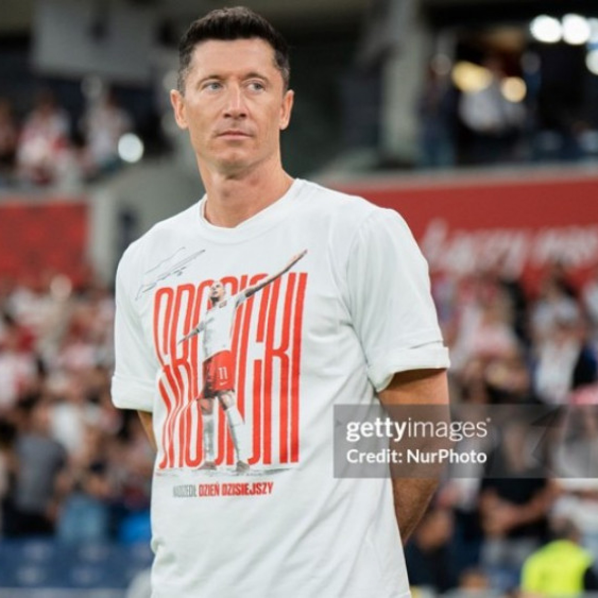  - Sốc Lewandowski mâu thuẫn HLV, bỏ ĐT Ba Lan vì bị tước băng đội trưởng