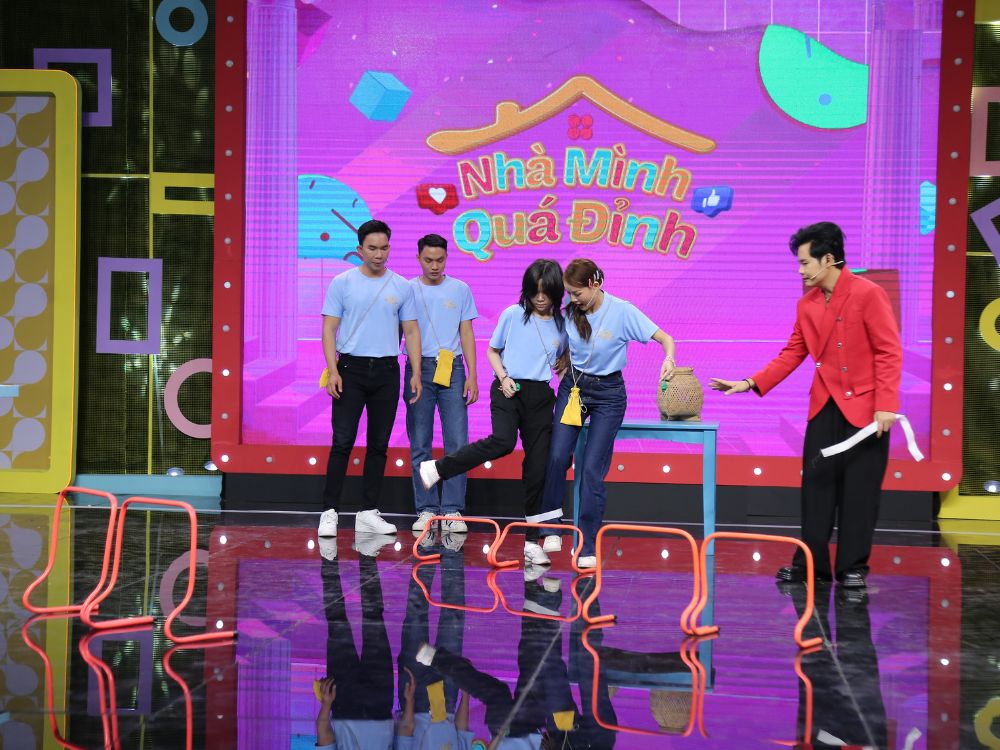 Nhà Mình Quá Đỉnh: Nam vương xuất hiện với ngoại hình ấn tượng, MC Dương Hồng Phúc bị Diễm Phương “cà khịa” chiều cao - 4