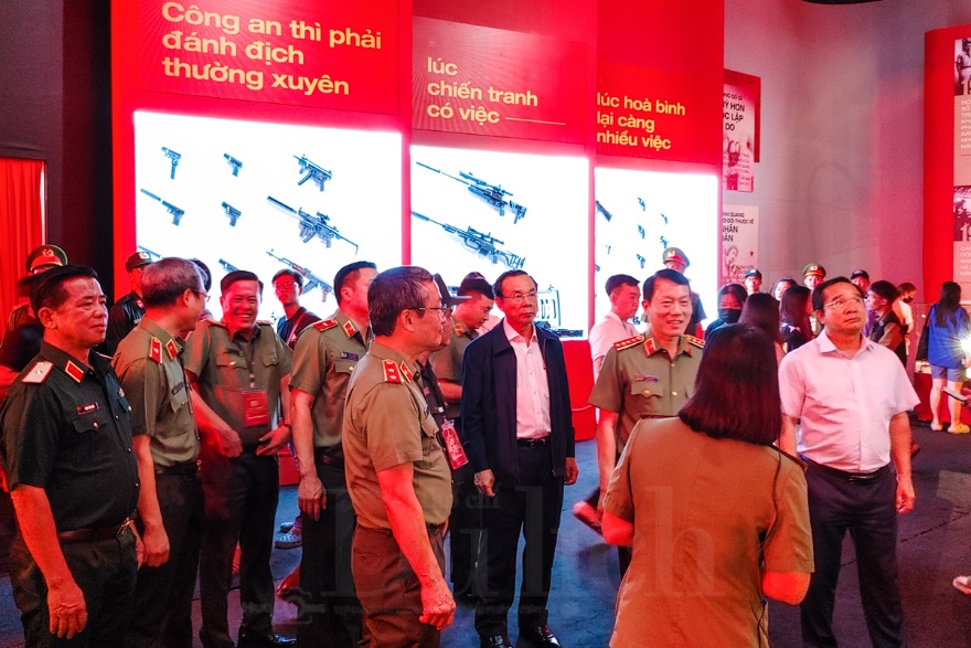 Khúc hát vinh quang giữa lòng TP mang tên Bác khép lại đêm gala đầy cảm xúc - 7