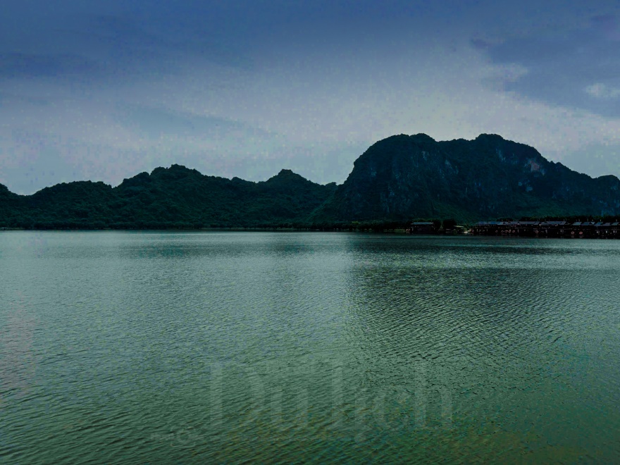 Chốn linh thiêng giao hòa đất trời - 1