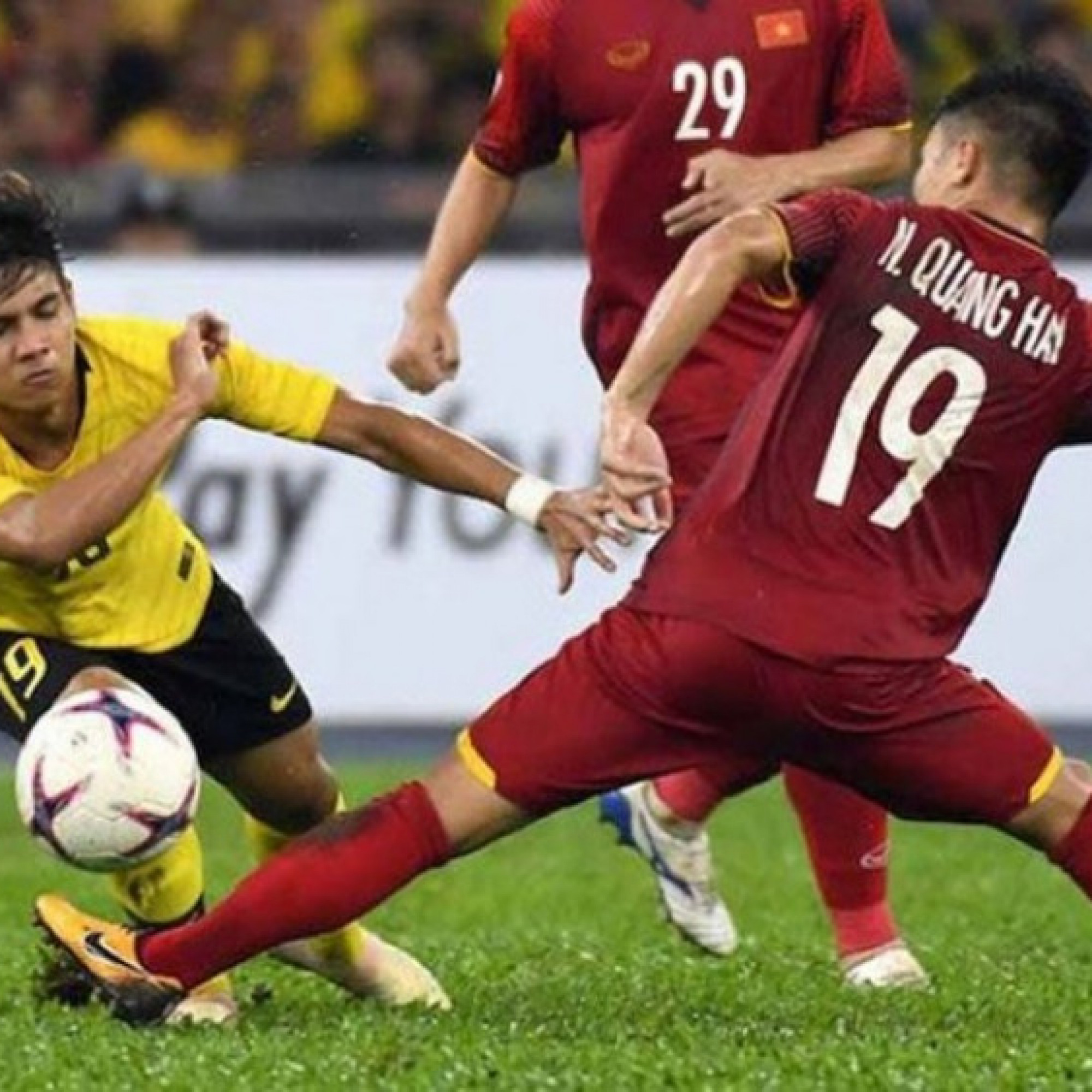  - Trực tiếp bóng đá Malaysia - Việt Nam: Chiếm lợi thế ngay trên sân đối thủ (Vòng loại Asian Cup)