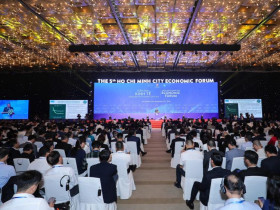  - TP.HCM đặt mục tiêu tăng trưởng hai con số với AI tại Diễn đàn Kinh tế 2025