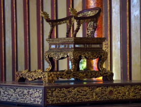  - Bảo vật quốc gia ở Huế bị xâm hại, trách nhiệm thuộc về ai?