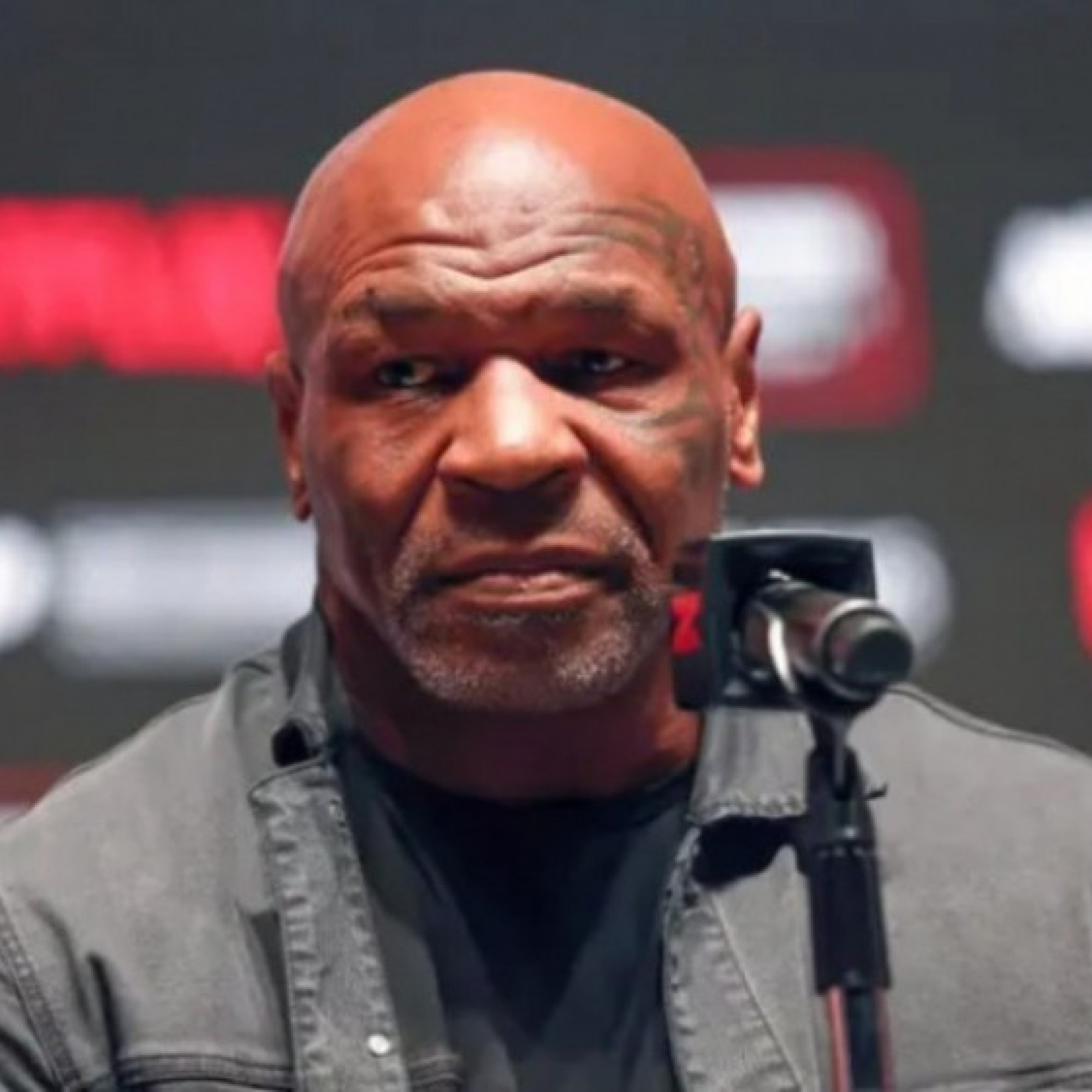  - Mike Tyson chia sẻ cách né bị phát hiện doping, Alvarez sắp đấu Crawford