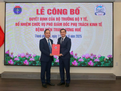  - Bệnh viện Trung ương Huế có tân Phó Giám đốc