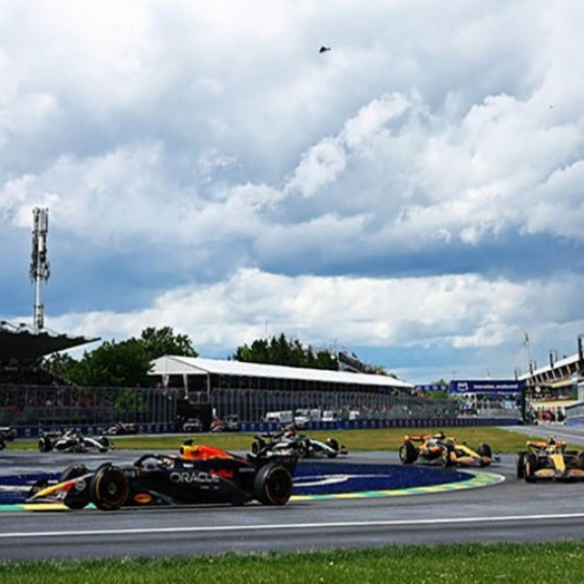  - Đua xe F1, Canadian GP: Đối thủ lớn nhất của McLaren gặp nguy