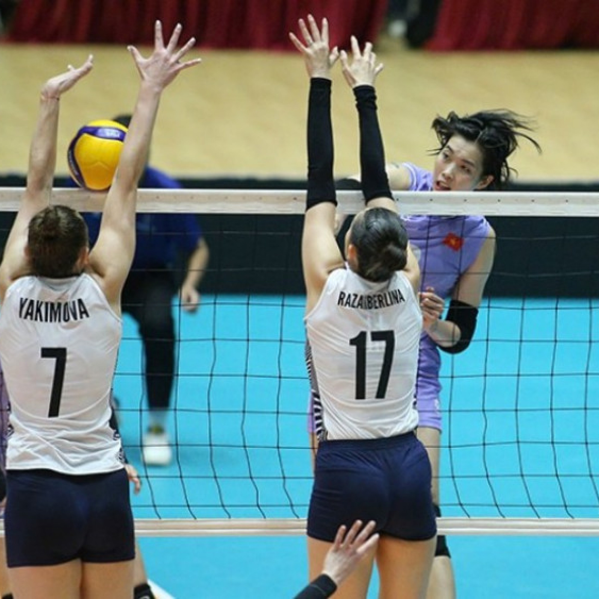  - Trực tiếp bóng chuyền ĐT nữ Việt Nam - Kazakhstan: Chủ nhà lấn lướt (AVC Nations Cup)