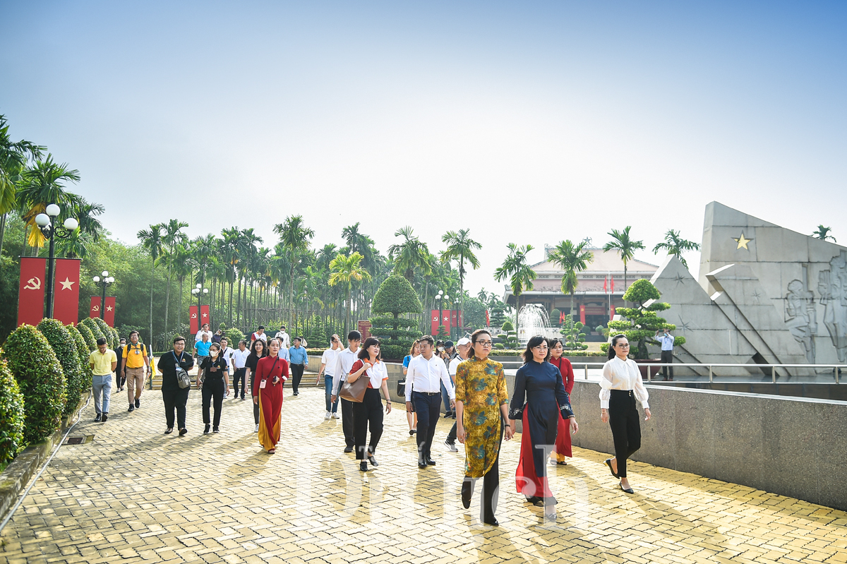 TP.HCM đã có 60 tour tuyến mang màu sắc riêng biệt - 3