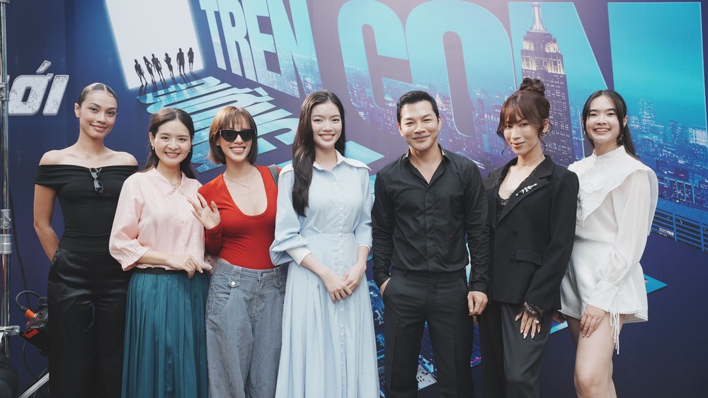 Á hậu Lâm Bích Tuyền, top 5 Miss Universe Vietnam 2024 Paris Bảo Nhi đóng phim do Trần Bảo Sơn đạo diễn - 1