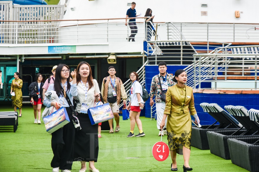 Tàu Star Voyager - Hành trình du thuyền khứ hồi đầu tiên từ Việt Nam đến Singapore - 9