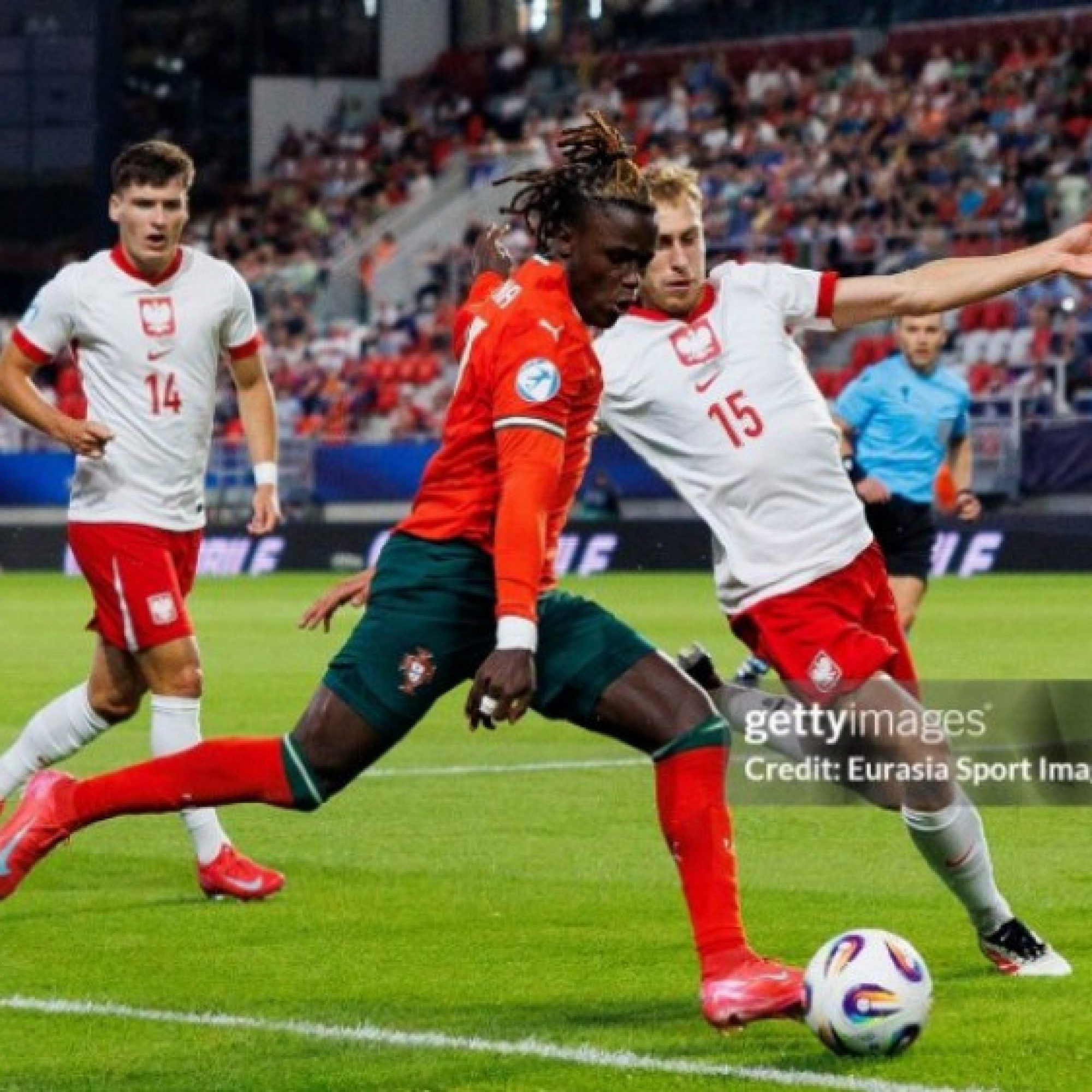  - Video bóng đá U21 Bồ Đào Nha - U21 Ba Lan: Ngỡ ngàng "vùi dập" 5 bàn (U21 châu Âu)