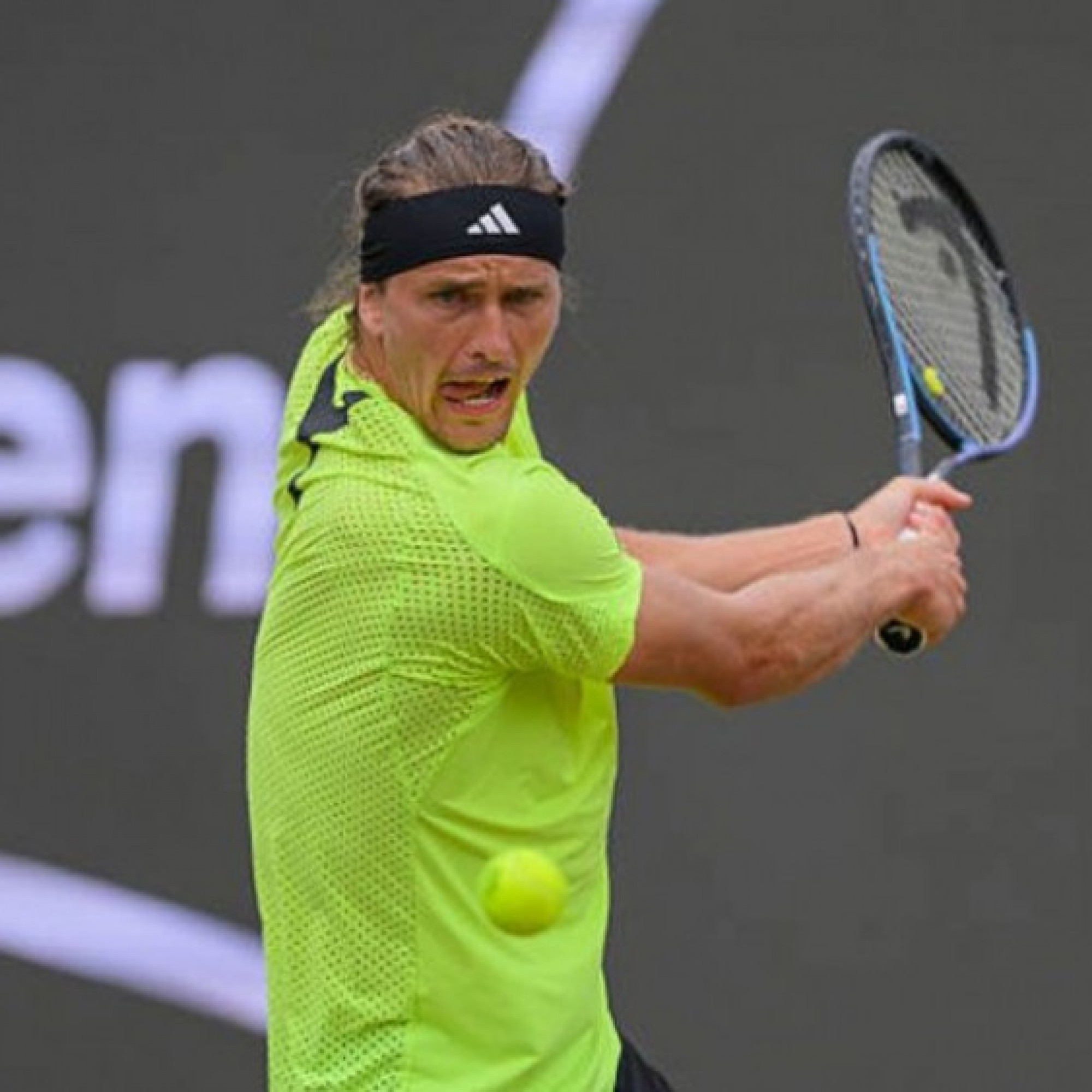  - Video tennis Zverev - Fritz: Đăng quang thuyết phục (Chung kết Stuttgart Open)