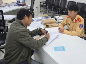  - Biểu dương hành động nhân ái của tài xế ở Đà Lạt