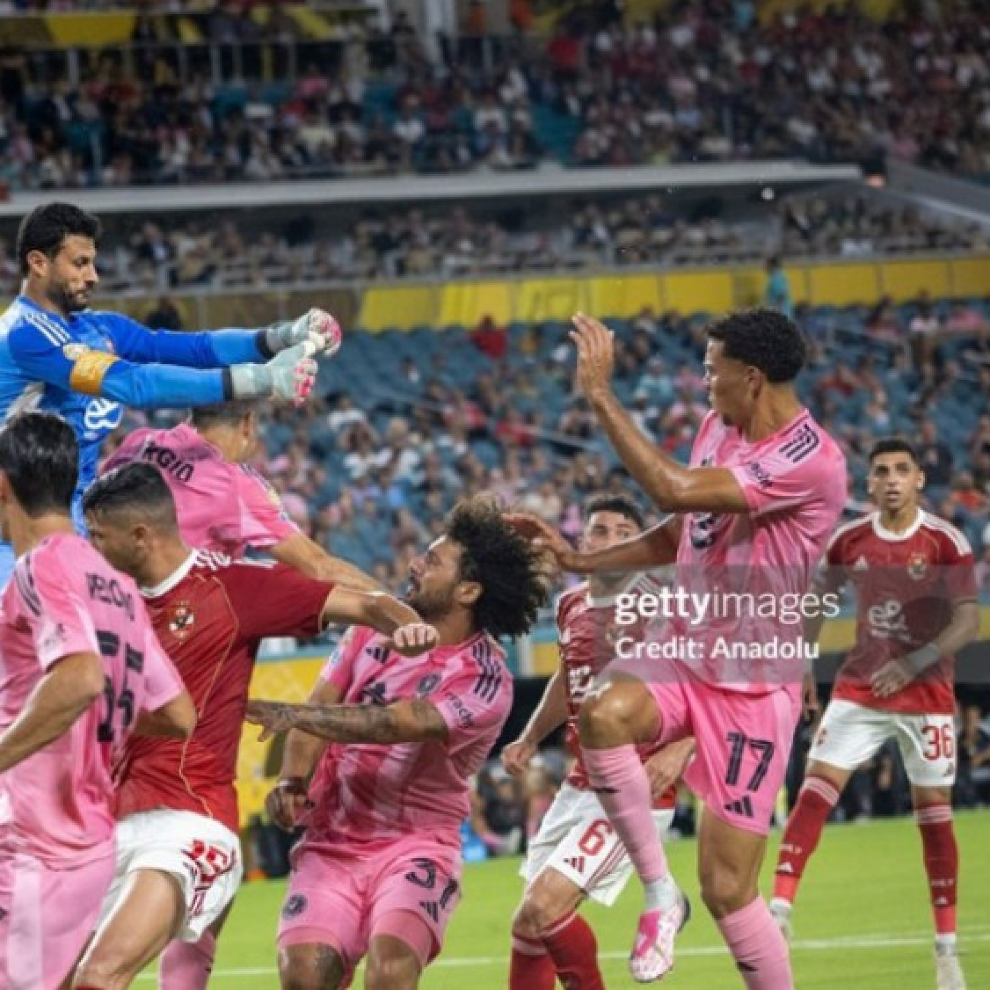  - Từ trận hòa 0-0 đẹp như mơ đến Bayern Munich thắng 10-0: Thời của bóng đá nghiêm túc