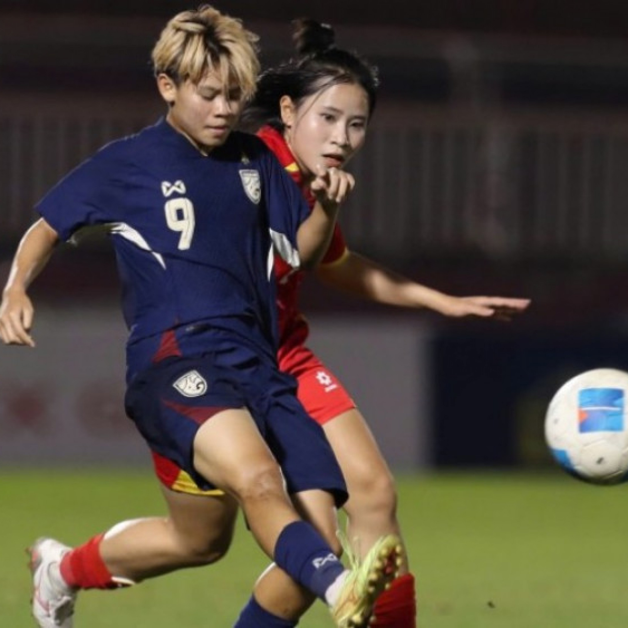  - Video bóng đá nữ U19 Việt Nam - U19 Thái Lan: Trừng phạt sai lầm (U19 Đông Nam Á)
