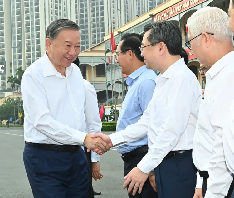 Tổng Bí thư Tô Lâm: Tầm nhìn cho TP.HCM mới là 'siêu đô thị quốc tế' - 1
