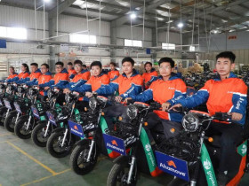  - Ahamove triển khai 1.000 xe máy điện Selex, thúc đẩy xu hướng giao hàng xanh tại Việt Nam