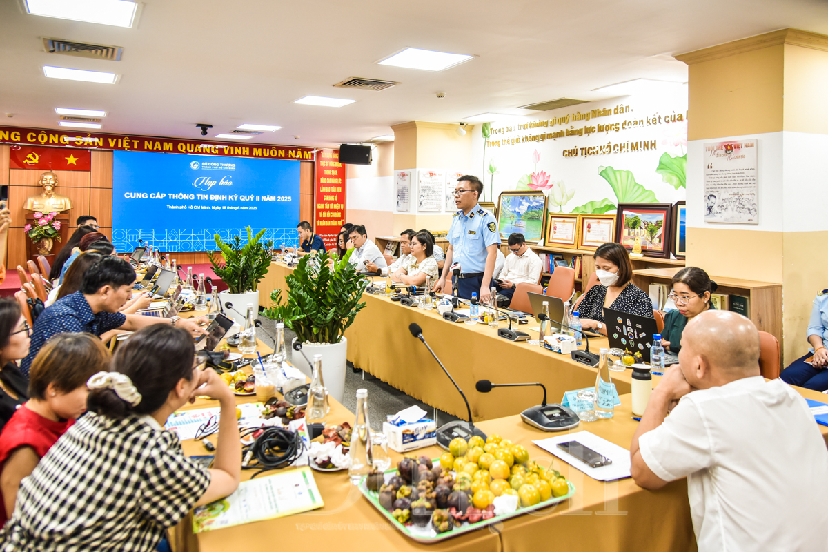 Vi phạm ngày càng tinh vi, núp bóng kinh doanh mới: Thách thức trong cuộc chiến chống hàng giả tại TP.HCM - 1