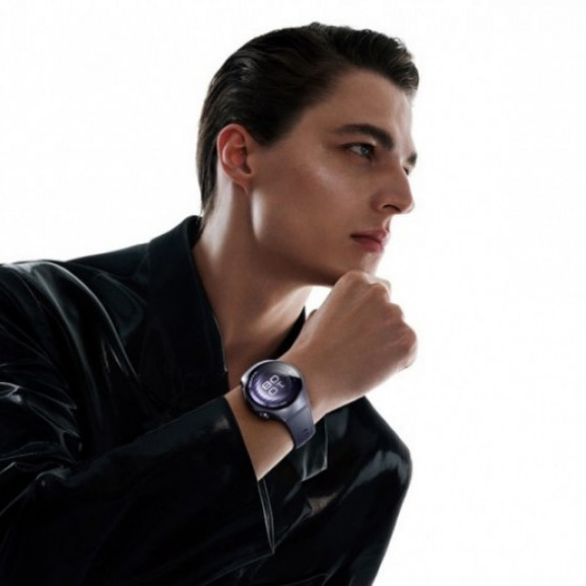  - Từ chiếc smartwatch đầu tiên đến công nghệ đa cảm biến X-TAP: 10 năm đột phá của HUAWEI WATCH