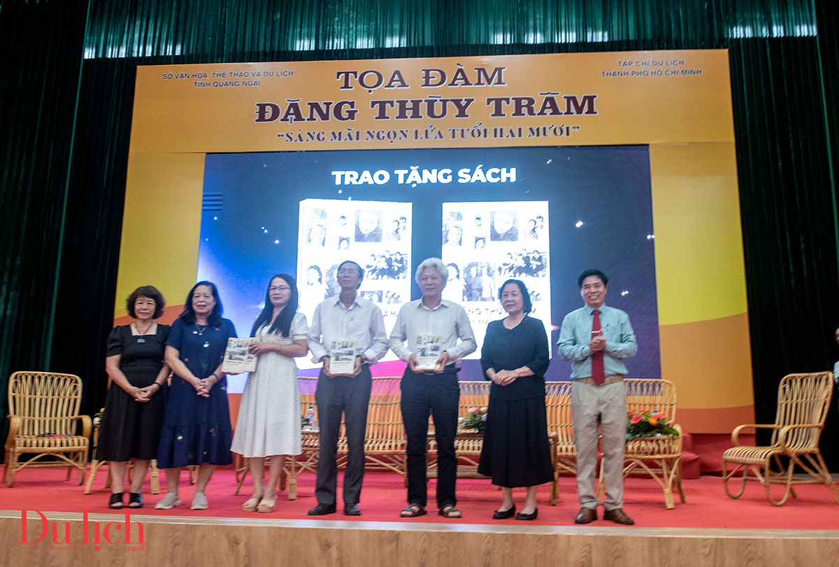  lan toa cam xuc dac biet ve ngon lua tuoi 20 tri an nu anh hung dang thuy tram - 6