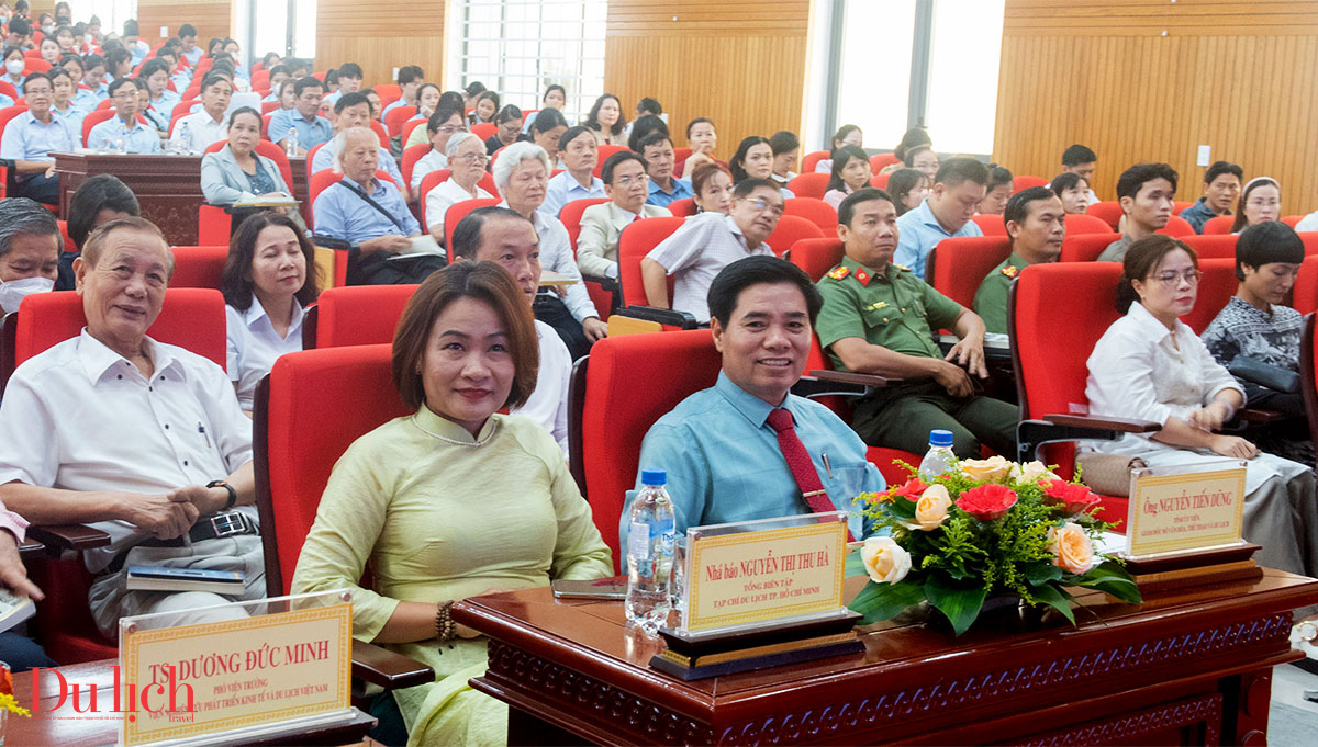  lan toa cam xuc dac biet ve ngon lua tuoi 20 tri an nu anh hung dang thuy tram - 10