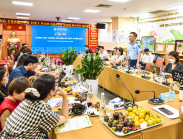 Một số tiểu thương chưa kịp cập nhật quy định mới về thuế