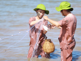  - Rong ruổi Bình Đại đắm mình thiên nhiên, hóa thân làm ‘dân quê thứ thiệt’