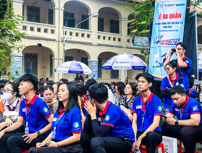  - Tiếp sức mùa thi – Bạn không đơn độc, chúng tôi sẳn sàng hỗ trợ