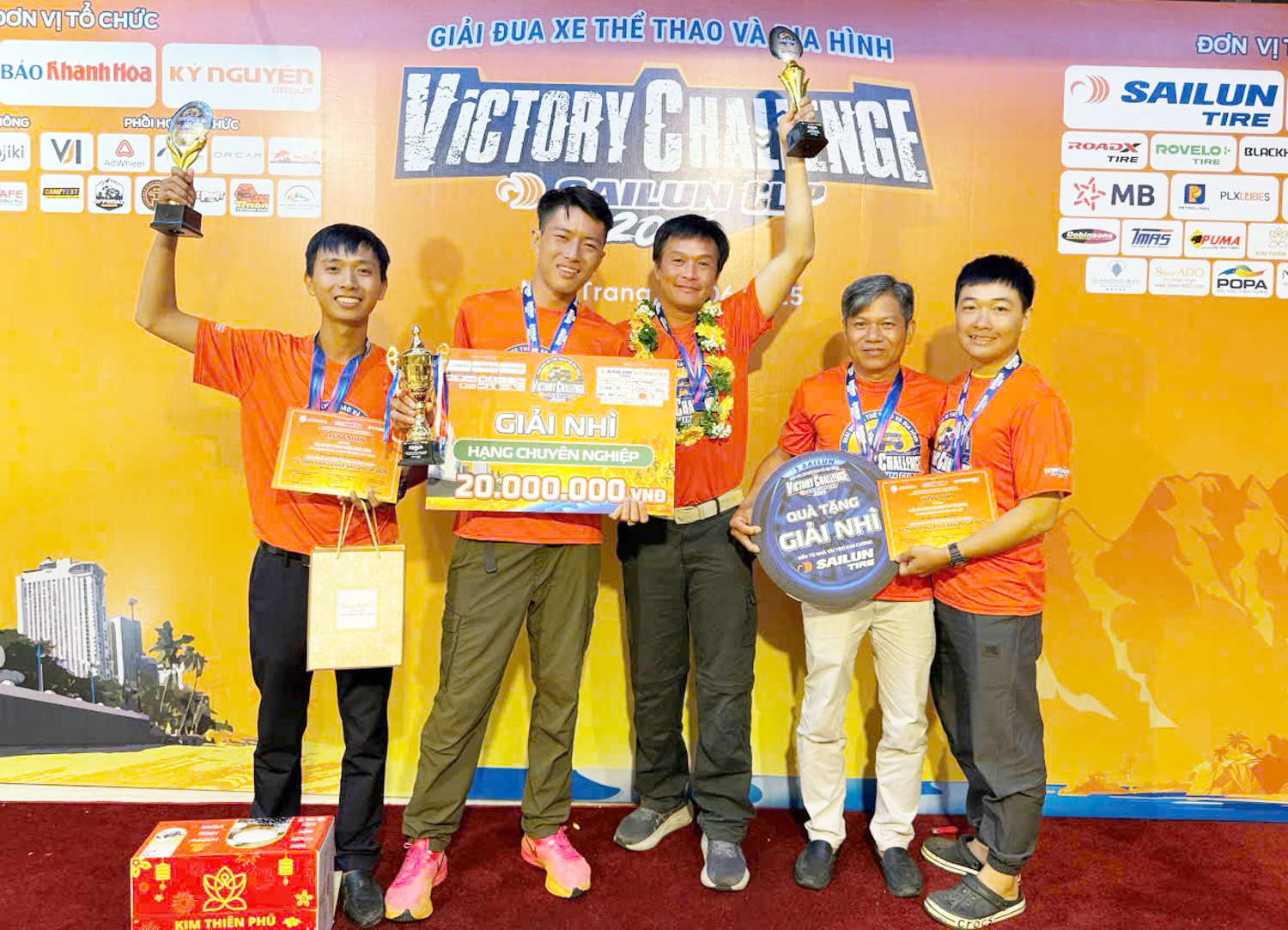 Đội đua của nghệ nhân Hồ Thanh Tuấn đoạt nhiều giải thưởng tại Victory Challenge 2025 - 1