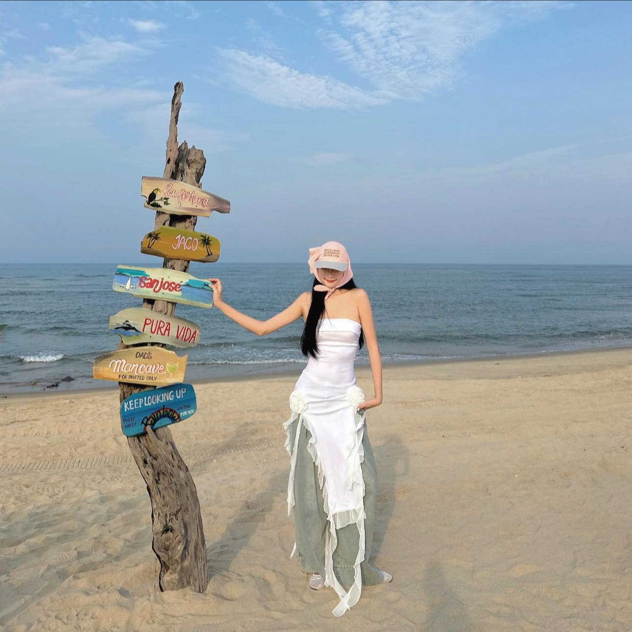 Tìm về địa điểm du lịch có biển, núi, có sông suối, hang động - 9