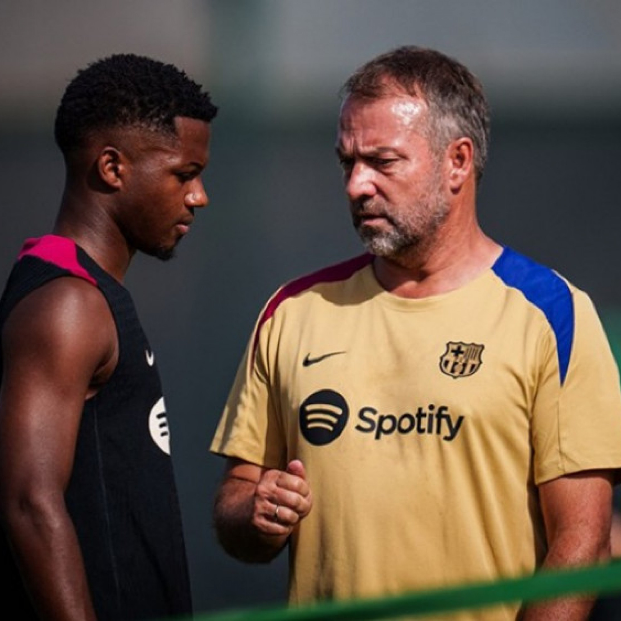  - Chuyển nhượng Barcelona: HLV Flick đòi tiễn 4 ngôi sao trước tháng 7