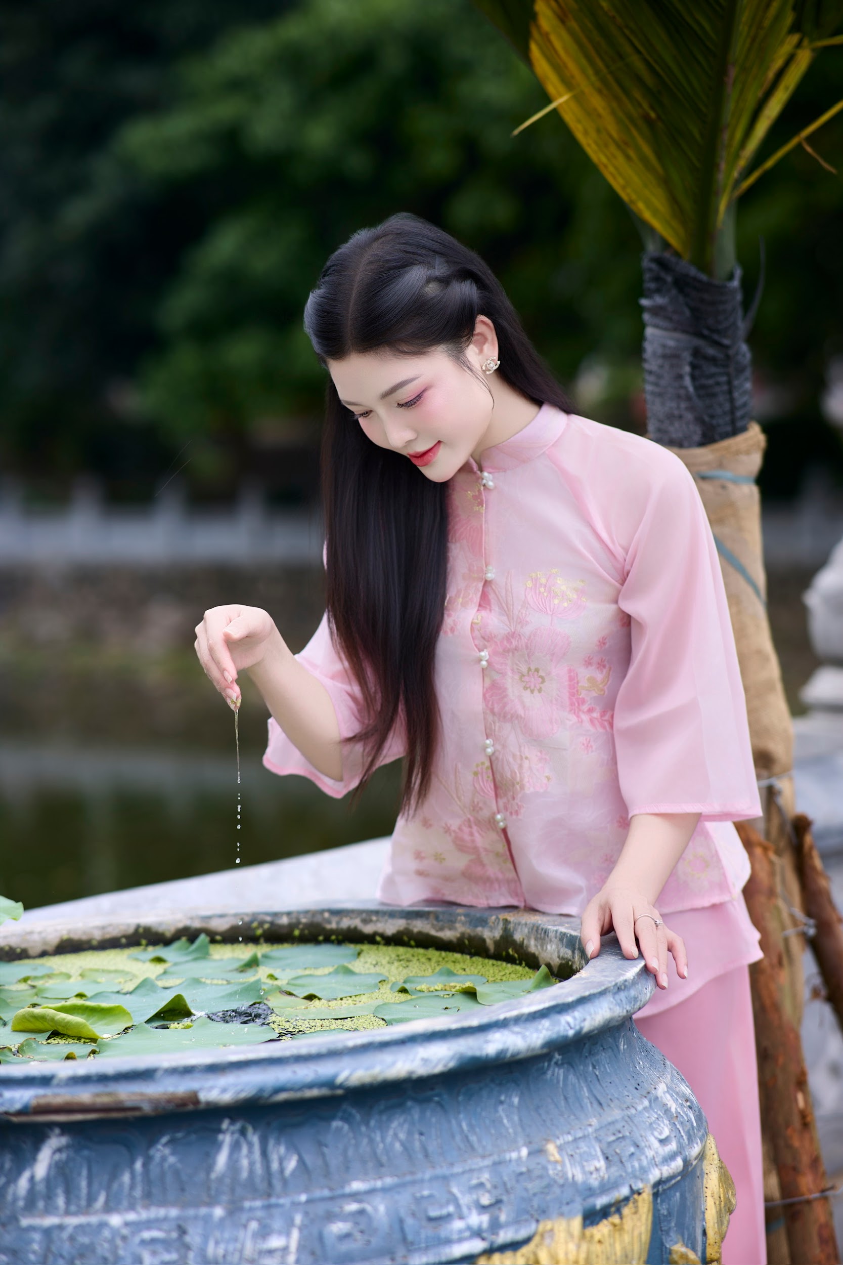 Cô gái Yên Bái nổi tiếng nhờ điệu quan họ mang theo cả ước mơ xây được căn nhà cho bố mẹ - 1