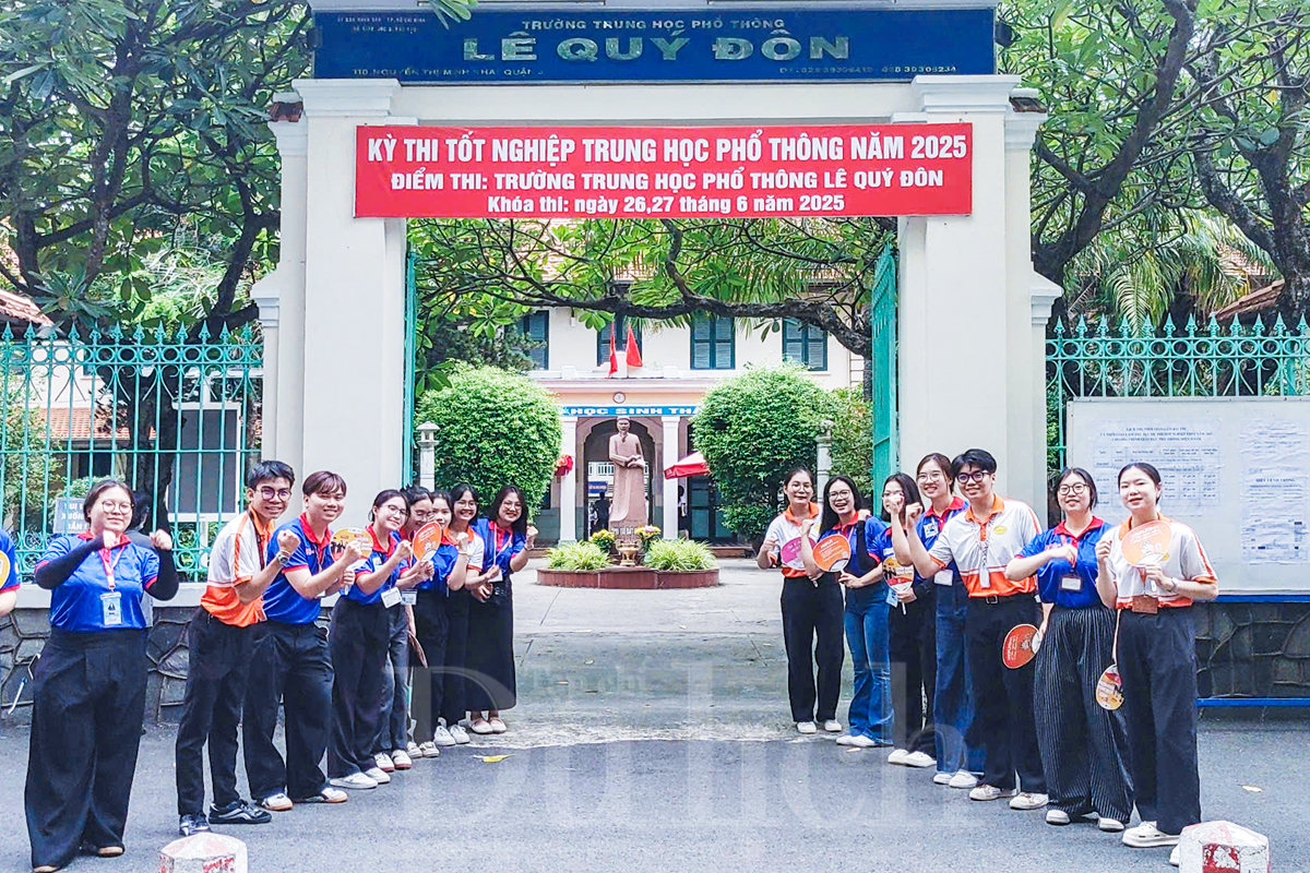 Hơn 1 triệu sĩ tử khởi đầu kỳ thi tốt nghiệp THPT 2025 với môn Ngữ văn - 11
