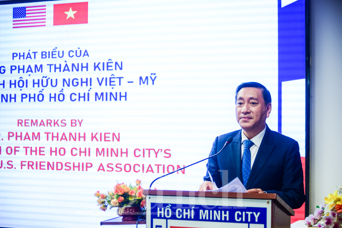 Họp mặt kỷ niệm lần thứ 249 Ngày Độc lập Hoa Kỳ - 4