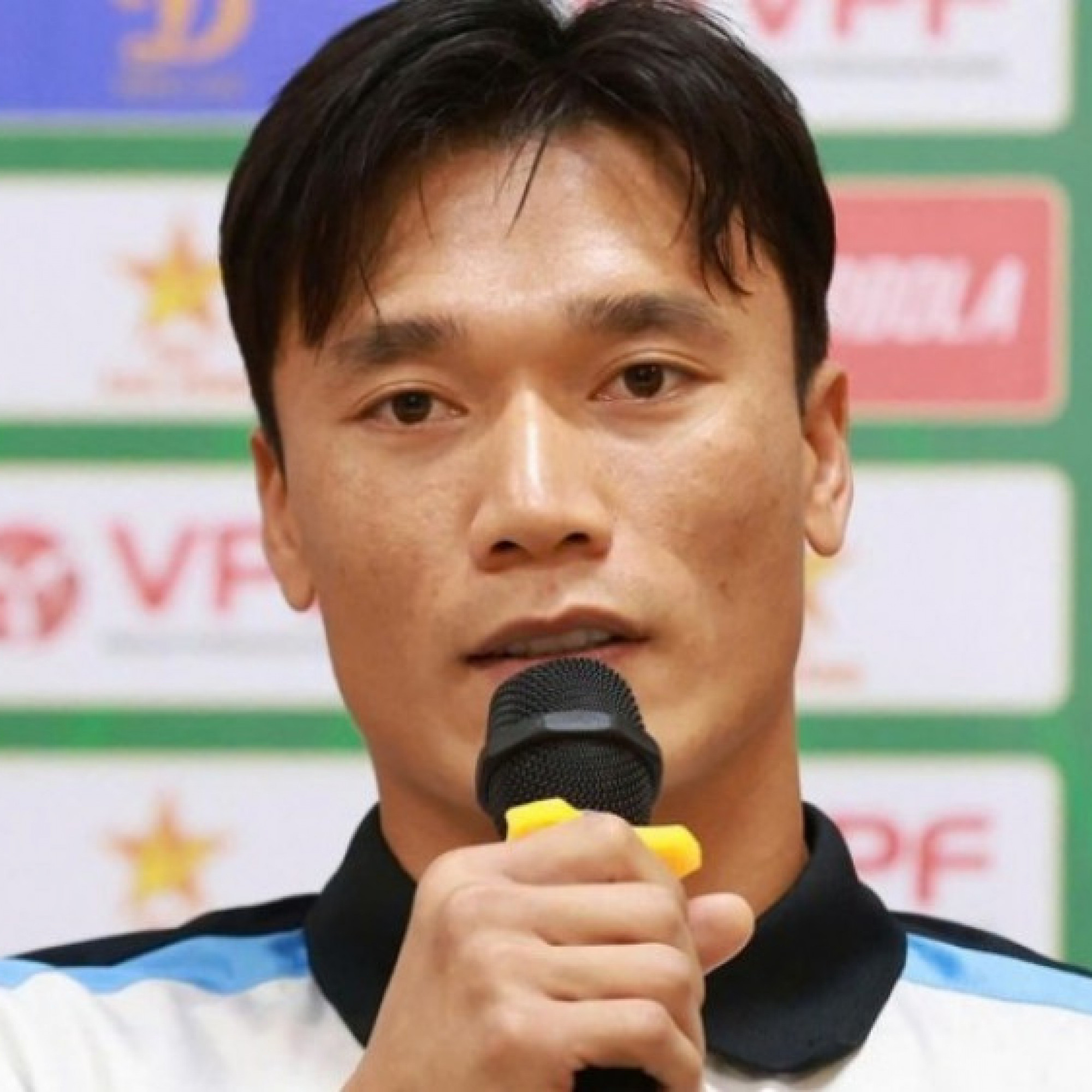  - Bùi Tiến Dũng đối đầu Công Phượng, Đà Nẵng - Bình Phước nóng trước play-off dự V-League