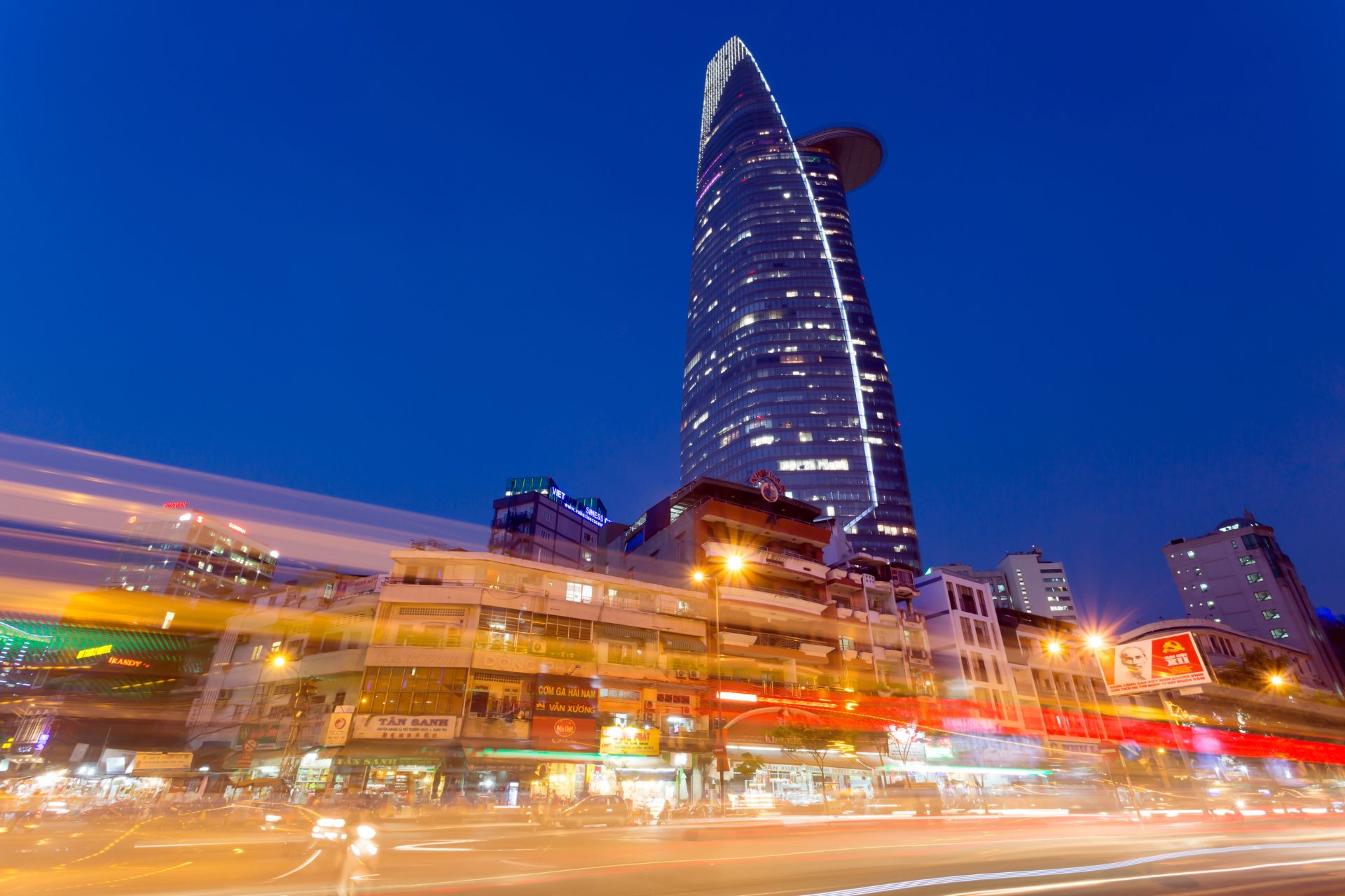 thanh pho ho chi minh: tu dau an lich su den tam nhin sieu do thi - 4