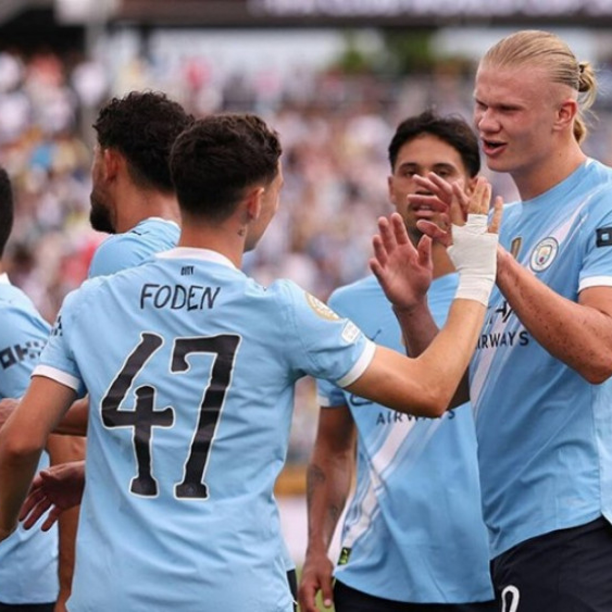  - Man City đè bẹp Juventus: Báo Anh ví như "cơn cuồng phong", báo Italia cay đắng