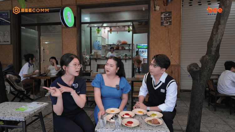 Thanh Nhí và Chen Ru Lu khâm phục cô chủ tiệm bánh khởi nghiệp ở tuổi 18 - 3