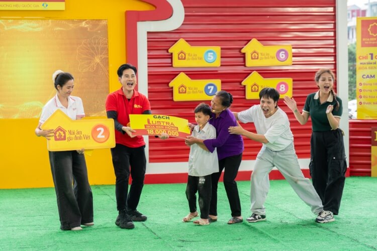 Diễn viên Thu Quỳnh và ca sĩ JayKii góp sức mang về hơn 100 triệu đồng cho các em nhỏ mồ côi - 8
