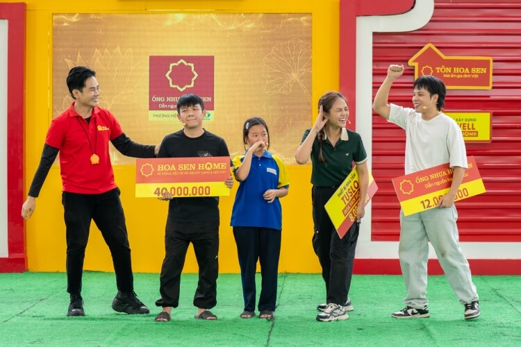Diễn viên Thu Quỳnh và ca sĩ JayKii góp sức mang về hơn 100 triệu đồng cho các em nhỏ mồ côi - 10