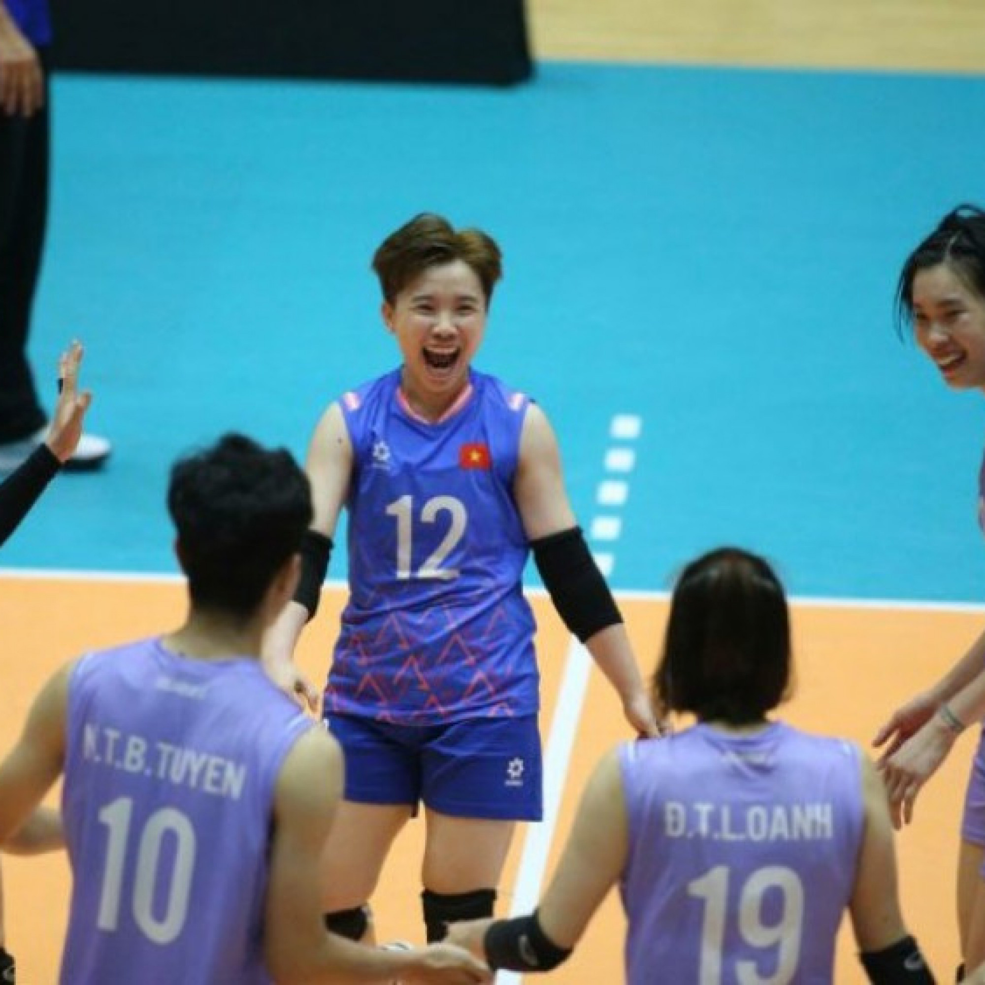  - Trực tiếp bóng chuyền ĐT nữ Việt Nam - Australia: Hứa hẹn mở màn tưng bừng (VTV Cup)