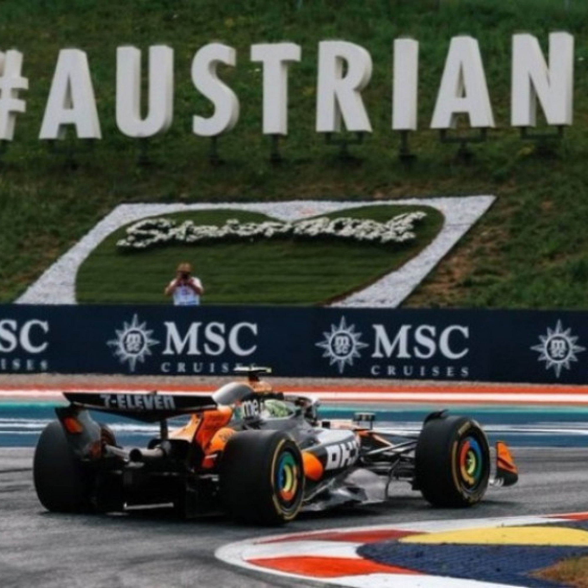  - Đua xe F1, Austrian GP: Verstappen có “người đồng hành” mới, McLaren giữ lợi thế