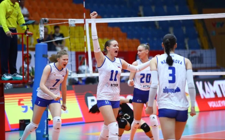 Fan bóng chuyền VTV Cup sững sờ: CLB Nga vừa đến buổi sáng, chiều đã thắng U21 Thái Lan - 1