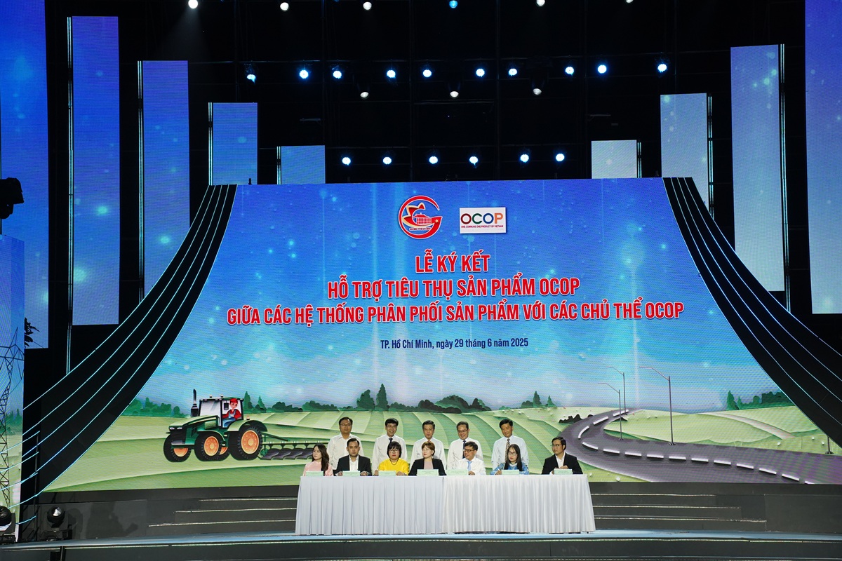 Một mình ‘ẵm’ 16 sản phẩm OCOP 4 sao, doanh nghiệp này là ai? - 3