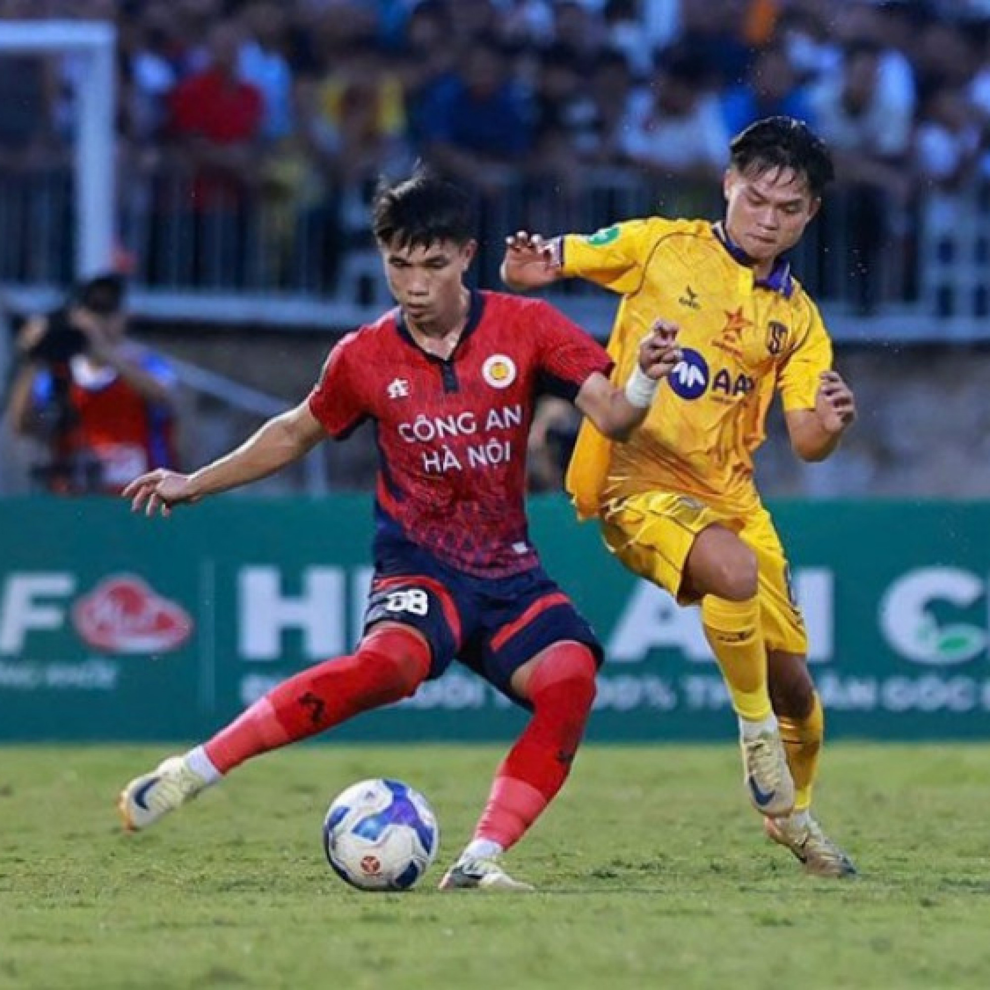  - Video bóng đá SLNA - Công an Hà Nội: Đặt 1 tay vào cúp (CK Cúp Quốc gia)