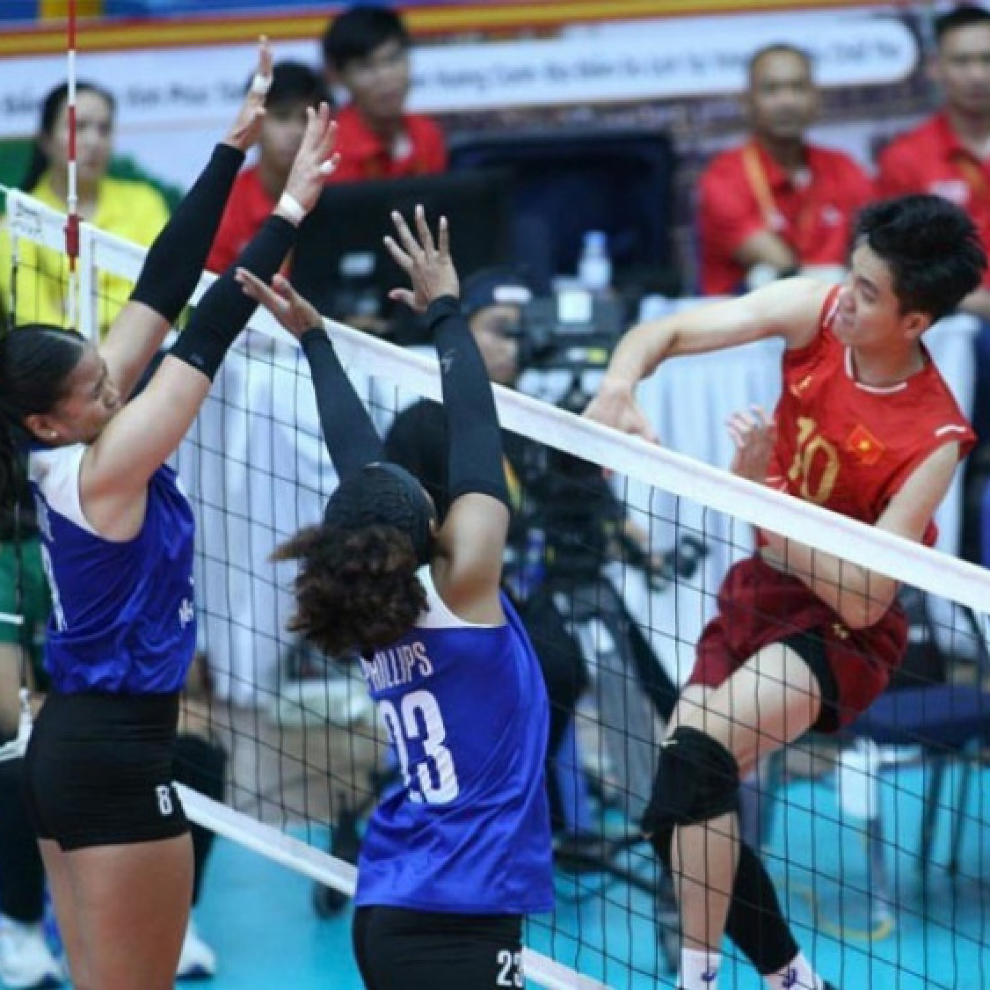  - Kết quả bóng chuyền ĐT nữ Việt Nam - Philippines: 3 set đẳng cấp (VTV Cup)