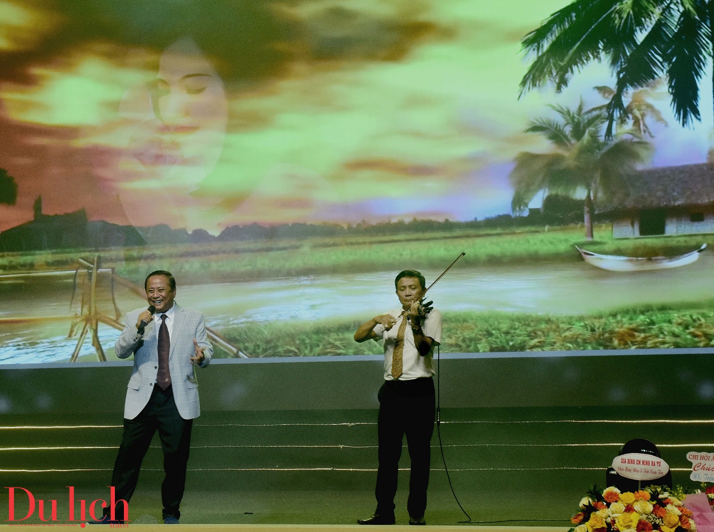 lan toa tinh yeu que huong trong dem nhac tran xuan tien ‘nhu nang bay len’ - 13