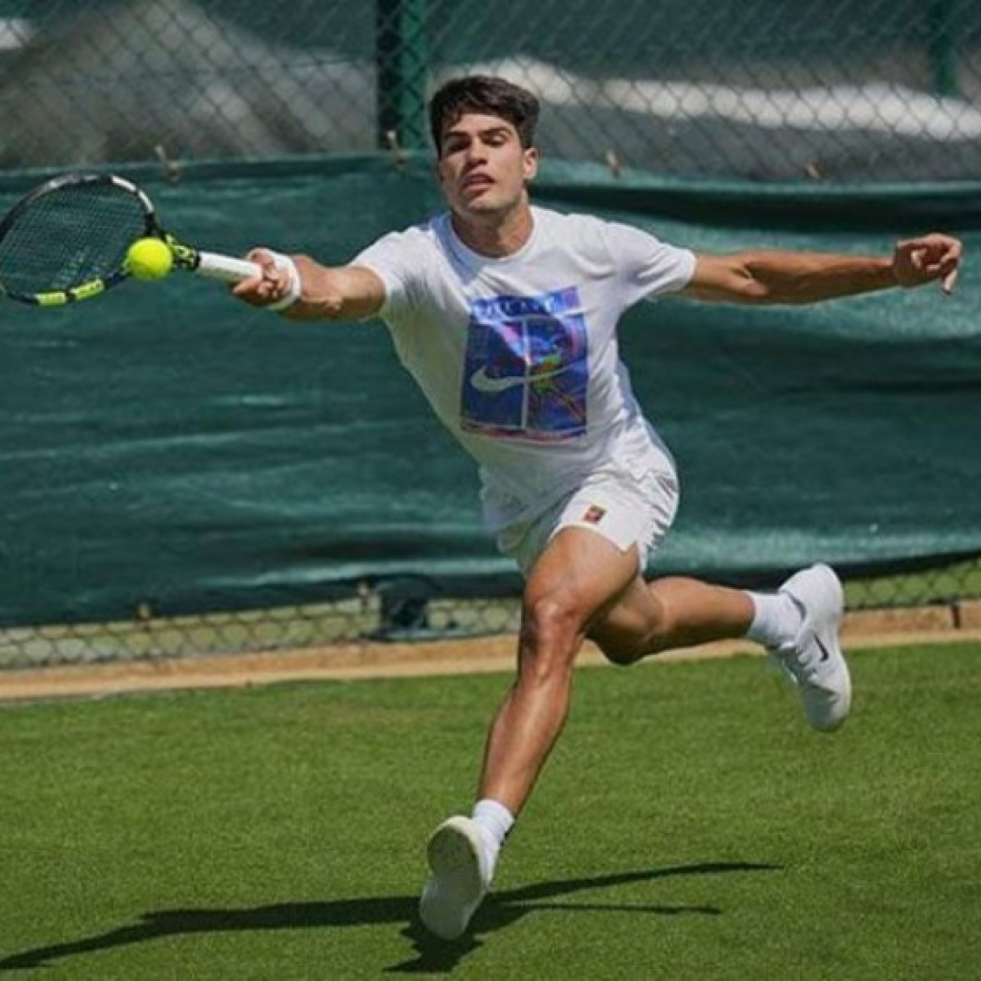  - Nóng nhất thể thao sáng 30/6: Alcaraz giải thích vì sao thích xem tennis trên sân cỏ hơn