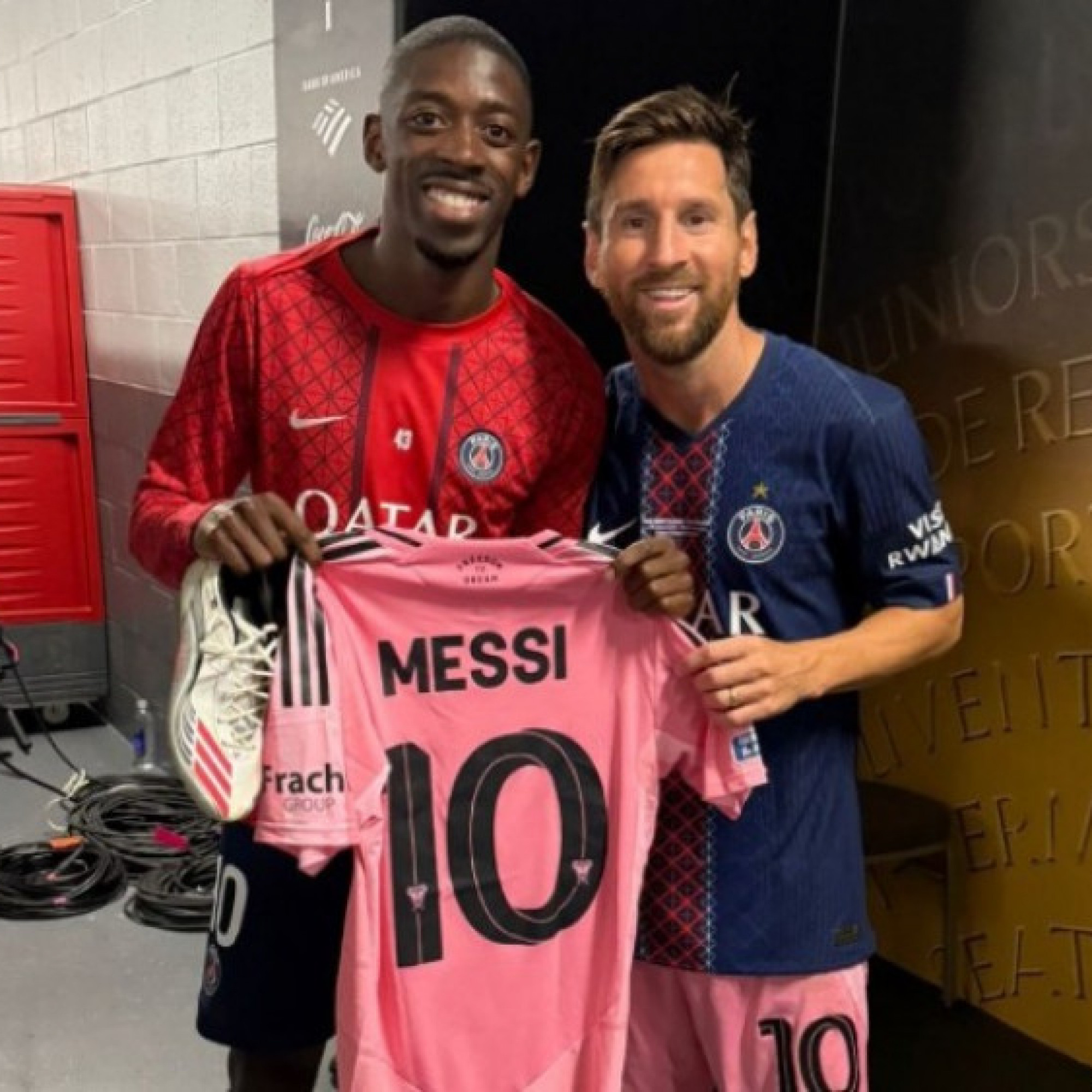  - Messi được đồng đội cũ PSG tôn vinh, phản ứng ra sao sau trận thua đậm?