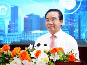  - Chính thức công bố Chủ tịch và 6 Phó Chủ tịch UBND TP.HCM mới